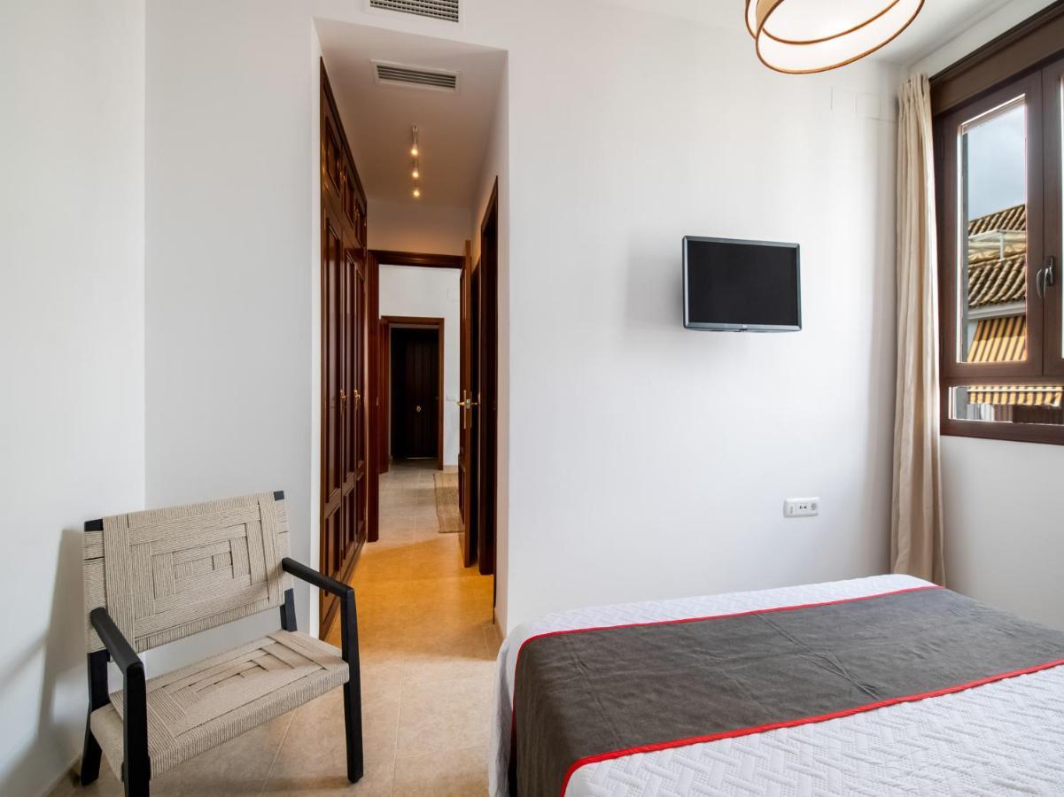 Apartamentos Santiago Écija Exteriör bild
