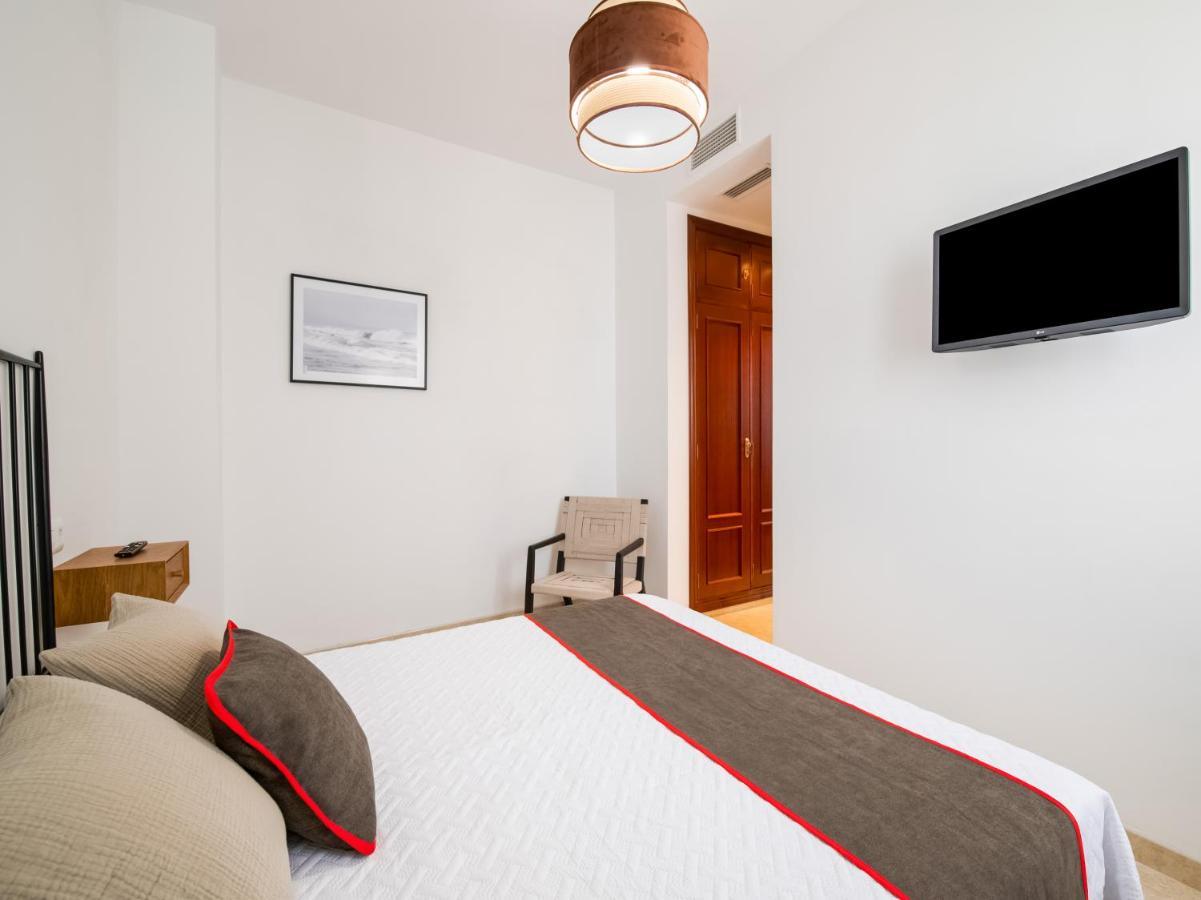 Apartamentos Santiago Écija Exteriör bild