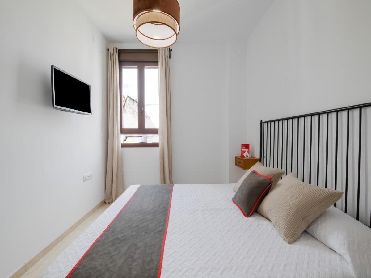 Apartamentos Santiago Écija Exteriör bild